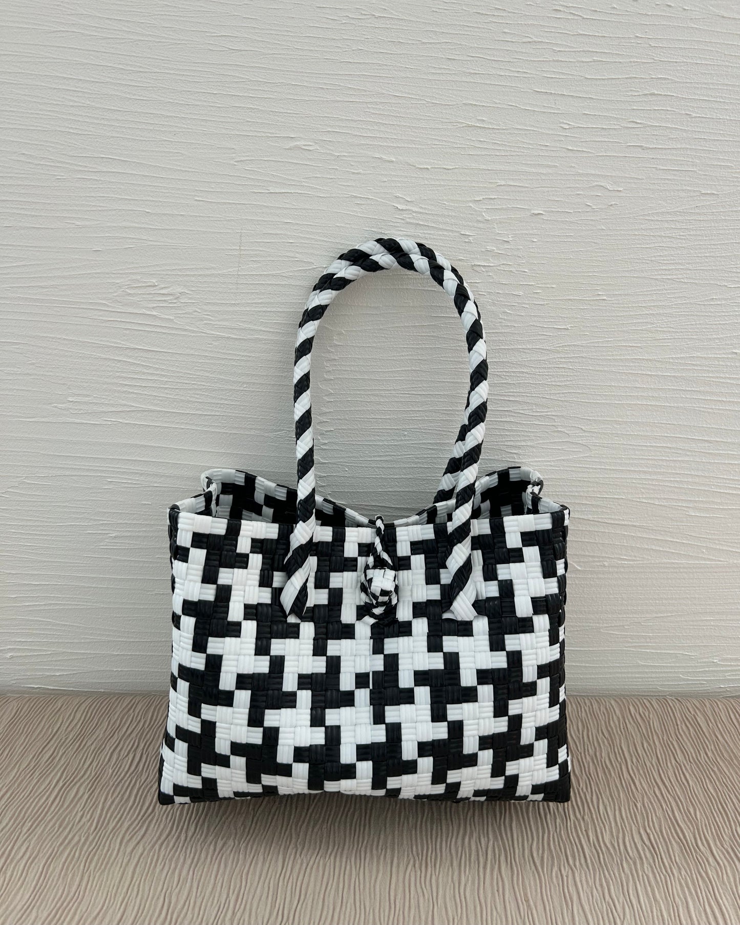 NEW プラカゴバッグ　M横長　チドリブラック