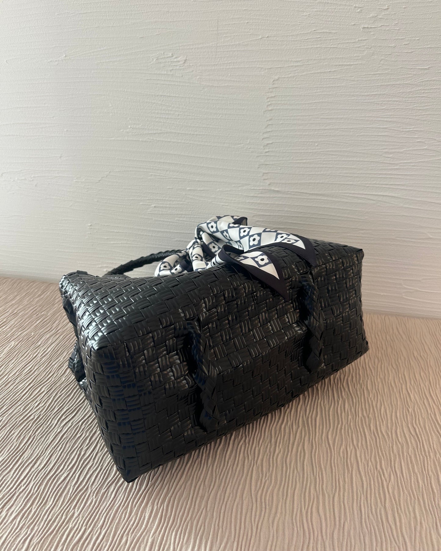 NEW プラカゴバッグ　M横長　《スカーフセット》チャコールブラック　ショートハンドル